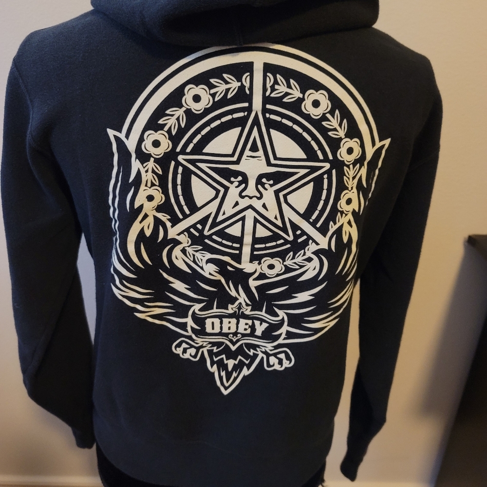 Obey zipper hoody